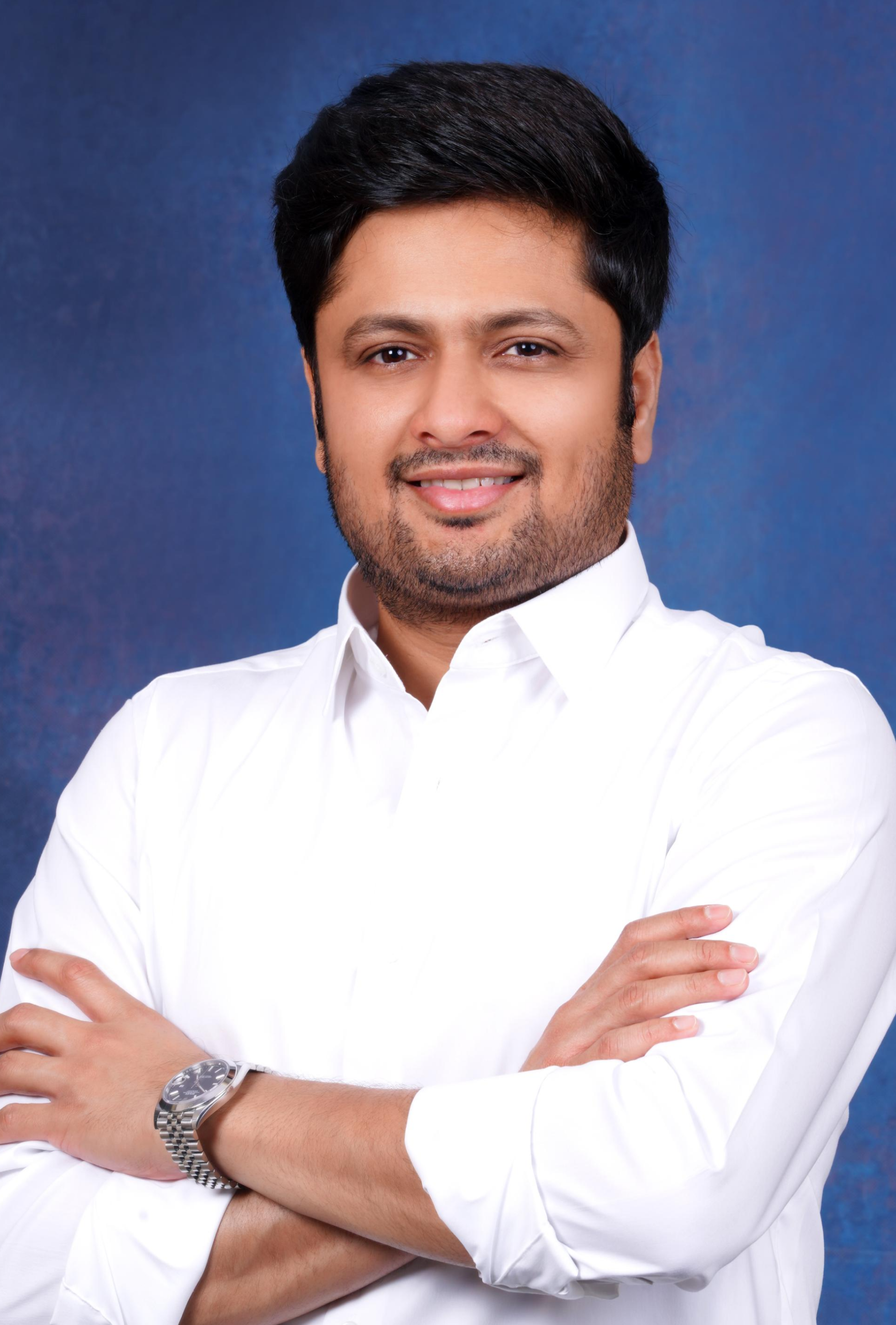 Gundu Vijay Raj, Director